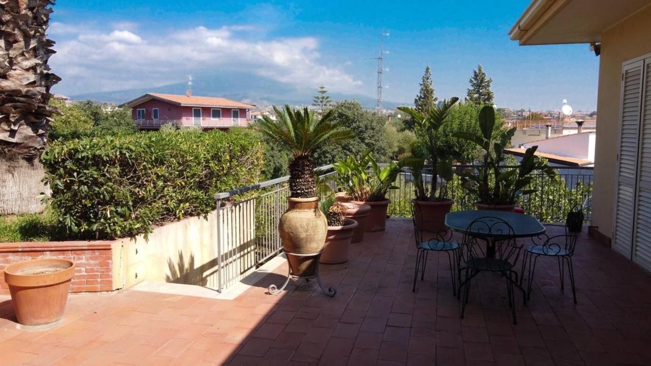 Holiday Flower Villa Panoramica Sul Golfo Di Catania ミステルビアンコ エクステリア 写真