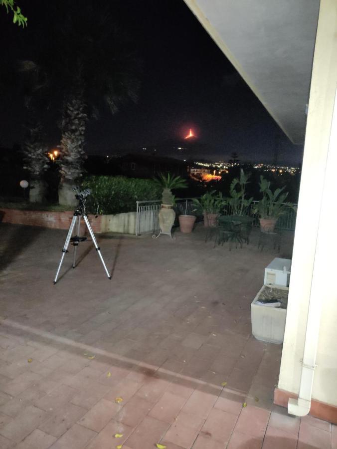 Holiday Flower Villa Panoramica Sul Golfo Di Catania ミステルビアンコ エクステリア 写真