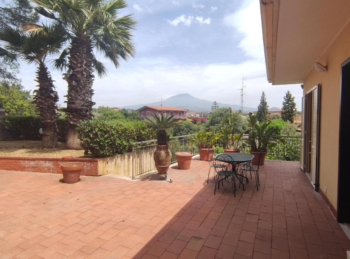 Holiday Flower Villa Panoramica Sul Golfo Di Catania ミステルビアンコ エクステリア 写真
